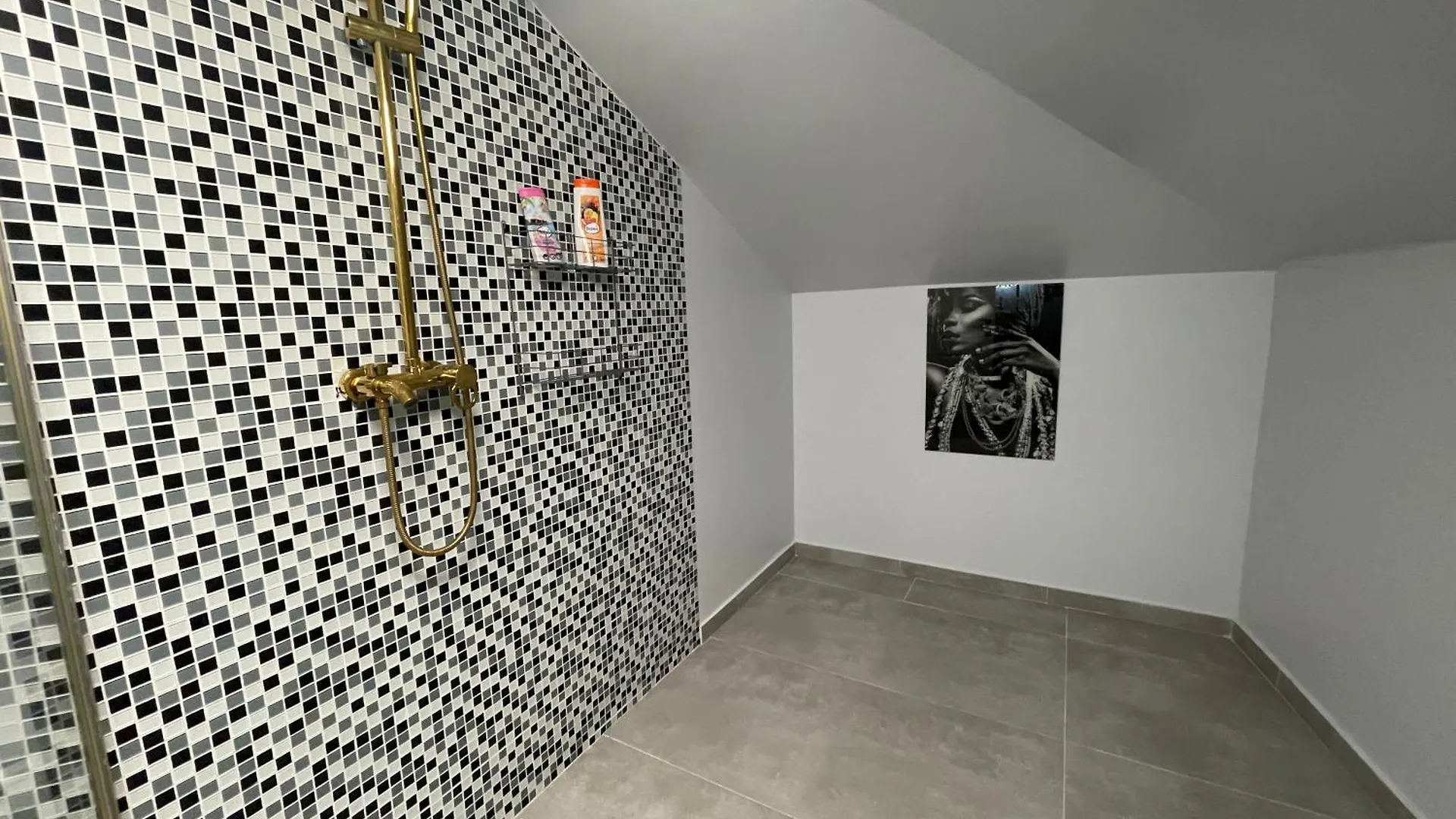 Aparthotel Fantasia Apart Hotel Bucharest
