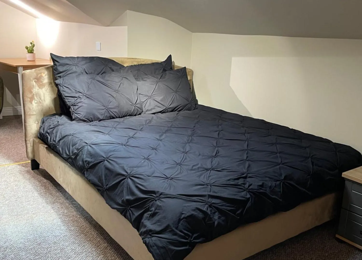 Fantasia Apart Hotel Bükreş